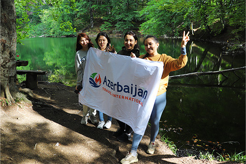 Garanohur Lake Hiking